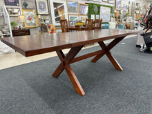 Load image into Gallery viewer, Pier One Table