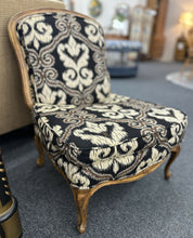 Load image into Gallery viewer, Occasional Chair