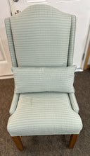 Load image into Gallery viewer, Occasional Chair