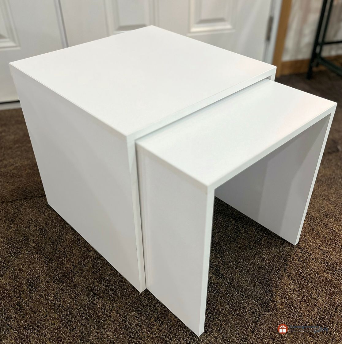 End Table Consignment Gallery