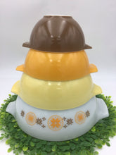 Load image into Gallery viewer, Town &amp; Country Cinderella Mixing Bowl Set
