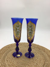 Load image into Gallery viewer, champagne flutes with gold leaf
