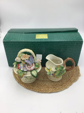 Load image into Gallery viewer, Fitz and Floyd Holiday Decor
