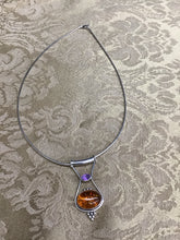 Load image into Gallery viewer, Necklace
