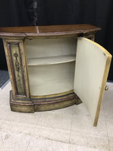 Load image into Gallery viewer, Cabinet
