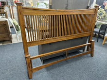 Load image into Gallery viewer, Oak Bed
