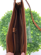 Load image into Gallery viewer, Dooney and Bourke Purse
