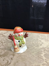 Load image into Gallery viewer, Holiday Decor
