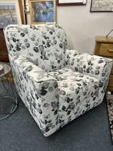 Load image into Gallery viewer, Rocking Chair
