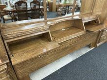 Load image into Gallery viewer, Oak Bed
