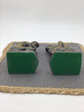 Load image into Gallery viewer, Bookend
