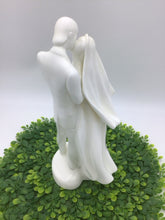 Load image into Gallery viewer, Royal Doulton Figurine

