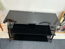 Load image into Gallery viewer, TV Stand
