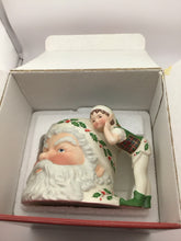 Load image into Gallery viewer, Holiday Santa &amp; Elf Toby Mug Box
