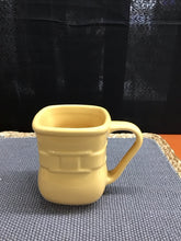 Load image into Gallery viewer, Longaberger Pottery
