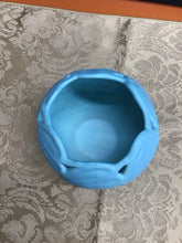 Load image into Gallery viewer, Pottery
