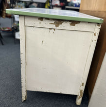 Load image into Gallery viewer, Cabinet
