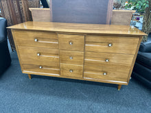Load image into Gallery viewer, Dresser
