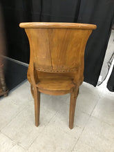 Load image into Gallery viewer, Chair
