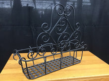 Load image into Gallery viewer, Longaberger Longaberger Basket
