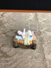 Load image into Gallery viewer, Holiday Decor
