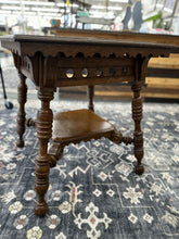 Load image into Gallery viewer, Table
