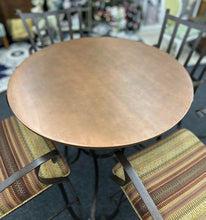 Load image into Gallery viewer, Table
