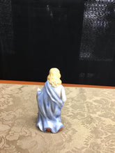Load image into Gallery viewer, Hummel Holiday Decor
