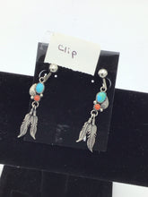 Load image into Gallery viewer, Earrings
