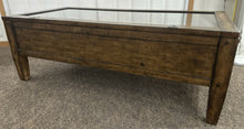 Load image into Gallery viewer, Pottery Barn Coffee Table
