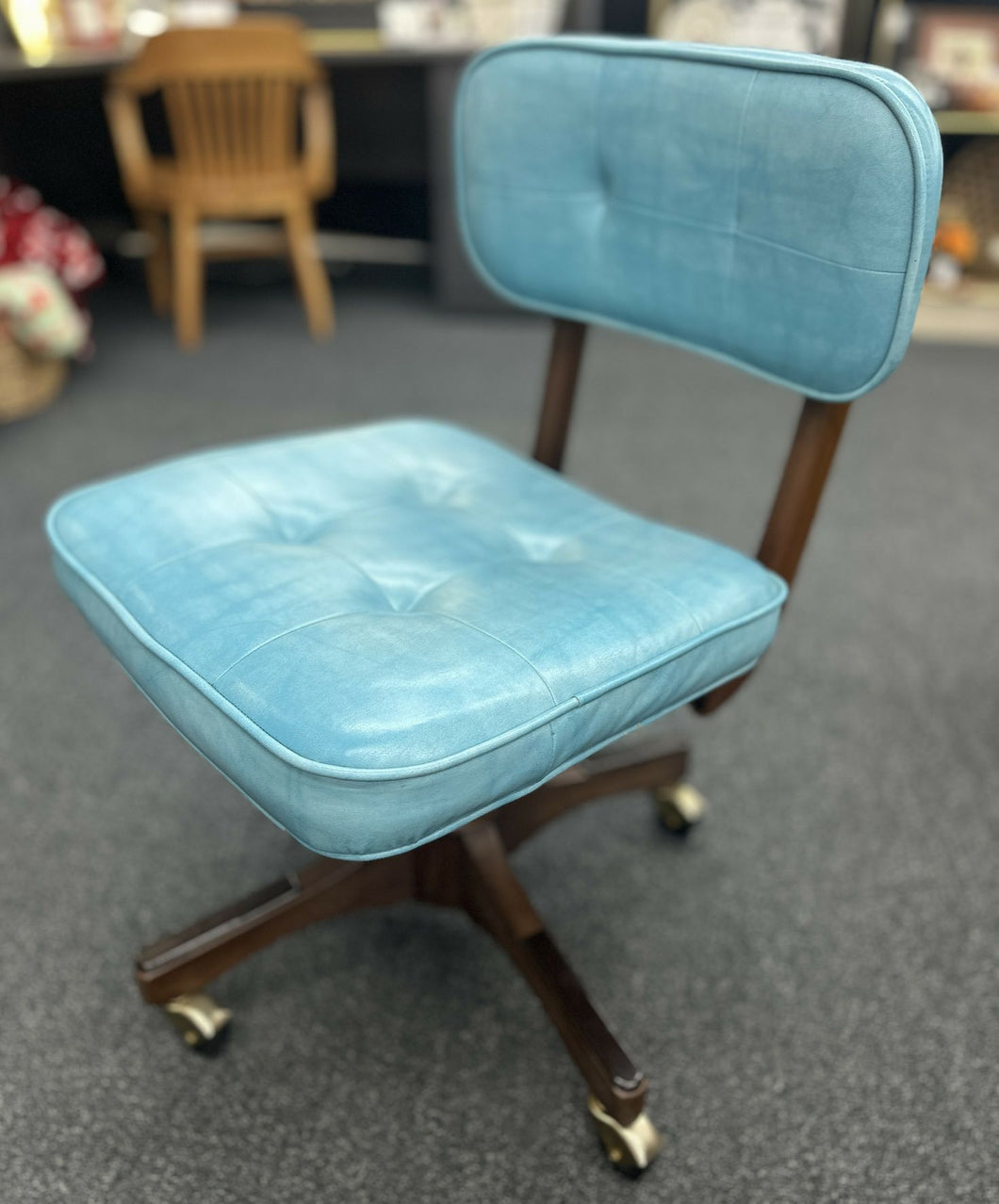 desk chair