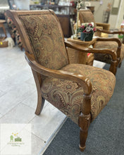 Load image into Gallery viewer, Occasional Chair

