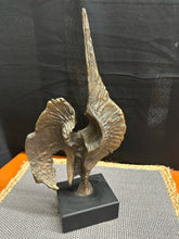 Load image into Gallery viewer, Statue
