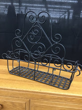 Load image into Gallery viewer, Longaberger Longaberger Basket
