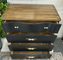 Load image into Gallery viewer, Chest

