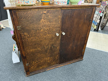 Load image into Gallery viewer, Cabinet
