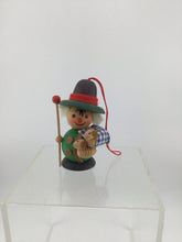Load image into Gallery viewer, Steinbach - German wooden ornament, Shepherd with dogs
