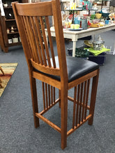 Load image into Gallery viewer, Stool
