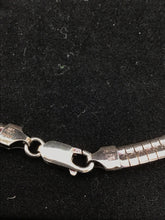 Load image into Gallery viewer, Necklace
