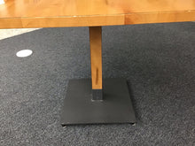 Load image into Gallery viewer, Table
