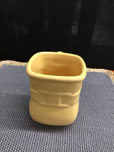 Load image into Gallery viewer, Longaberger Pottery
