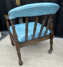 Load image into Gallery viewer, Occasional Chair

