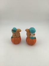 Load image into Gallery viewer, Ceramic Squirrel Pilgrim Pumpkin Figurine Pair Thanksgiving
