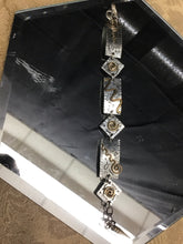 Load image into Gallery viewer, Bracelet
