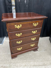 Load image into Gallery viewer, Thomasville Nightstand
