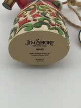 Load image into Gallery viewer, Jim Shore - Santa with lantern ornament
