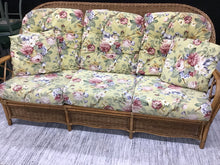 Load image into Gallery viewer, Sofa
