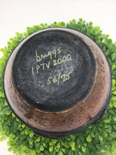 Load image into Gallery viewer, Pottery
