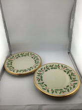 Load image into Gallery viewer, Set 4 Holiday Holly Berry Salad Plates 24K Gold Trim 8  .
