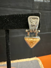 Load image into Gallery viewer, Earrings
